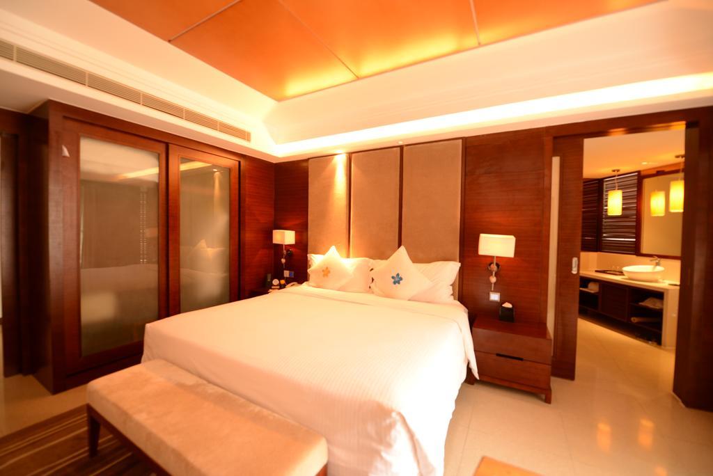 Marina Spa Hotel Sanya Exterior foto